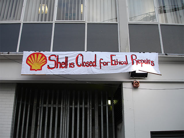 Rossport Shell station protest Brum 2