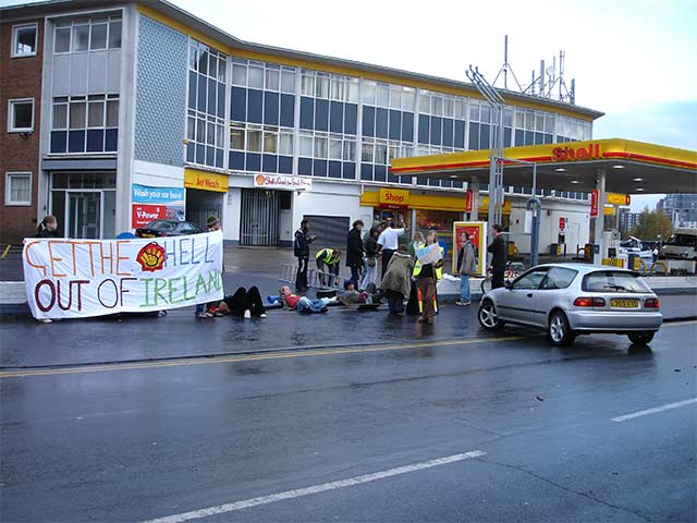Rossport Shell station protest Brum 3
